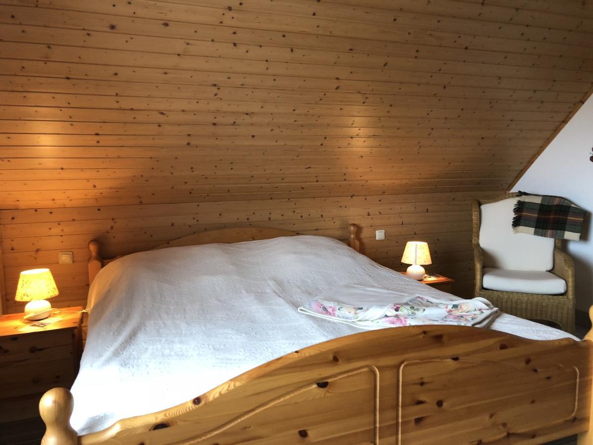 Ferienwohnung Mit Garten Wieck Bagian luar foto